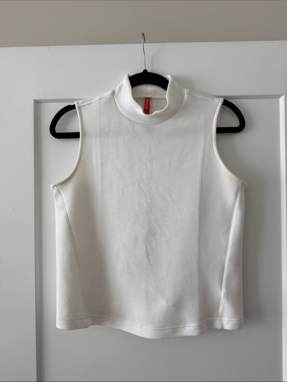 SPANX White Sleeveless Mock Neck Tank
